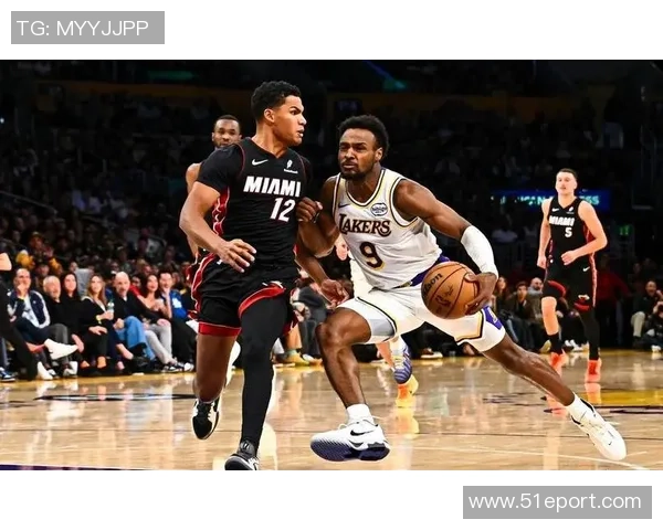 热火与湖人第五场精彩集锦回顾全场高光时刻与关键瞬间分析 热火与湖人第五场精彩集锦回顾全场高光时刻与关键瞬间分析